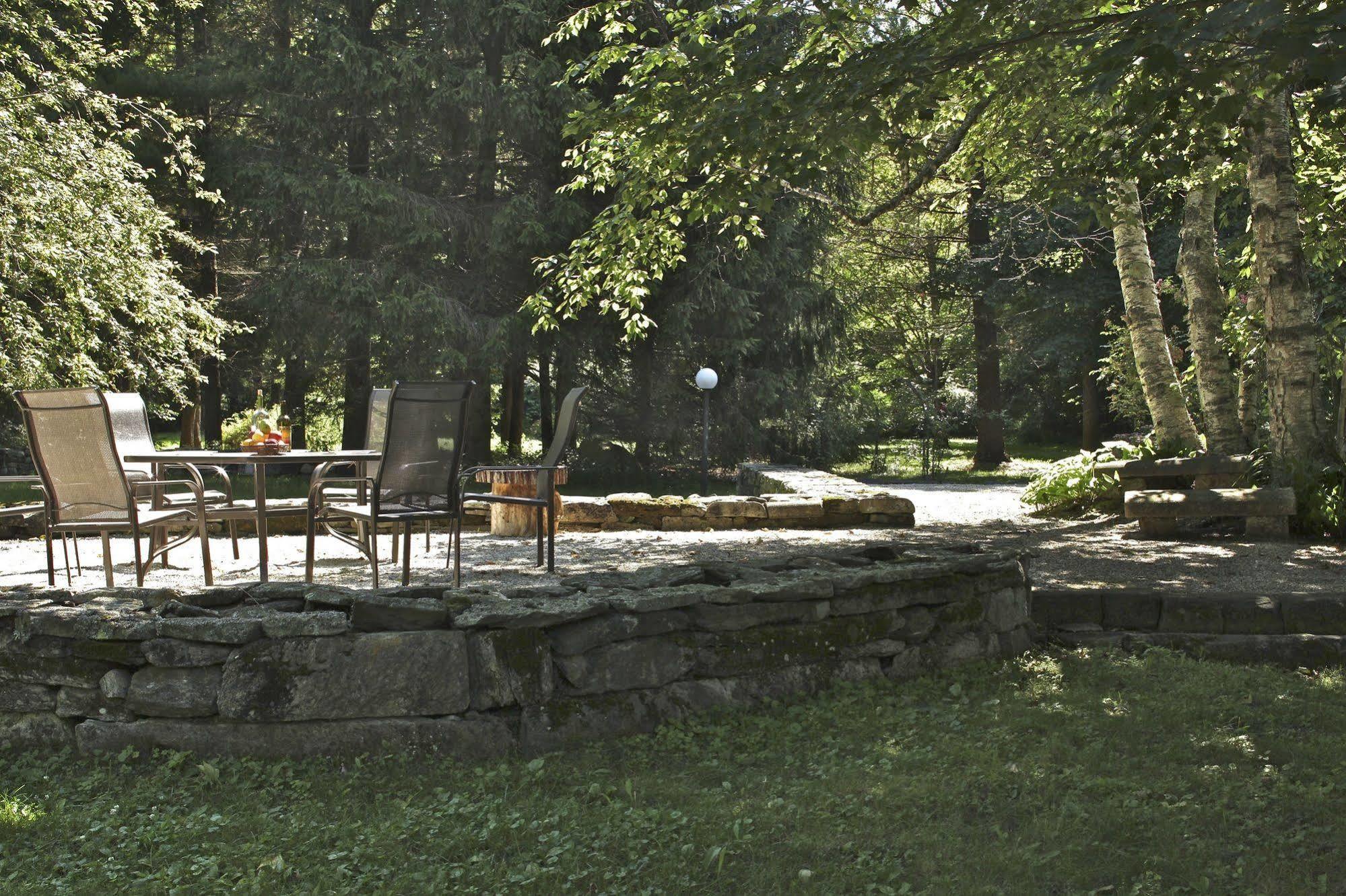 The Cottage Стокбридж Екстериор снимка